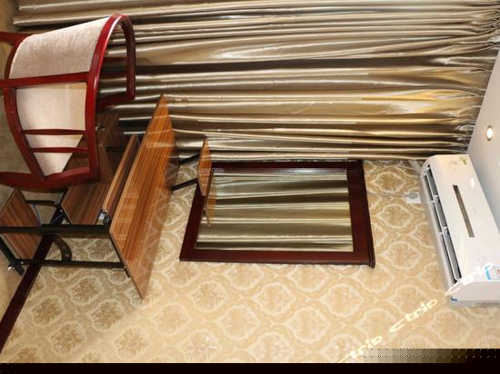 豪华标间电脑房