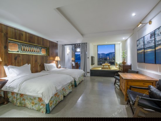 山居院露台海景标间