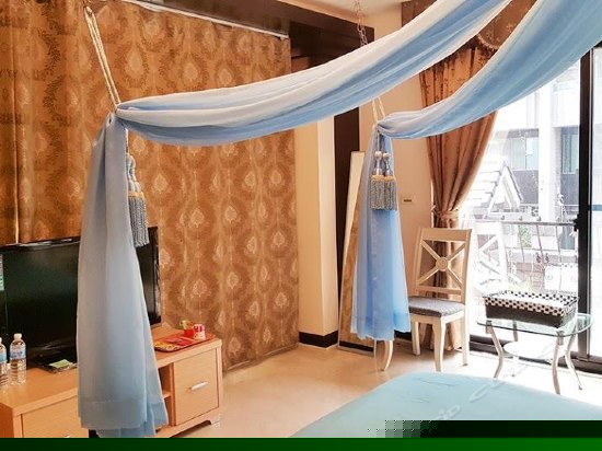 龙猫家族四人房