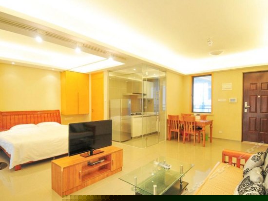 豪华开放式大床房