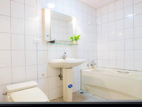 温馨四人房·二窝