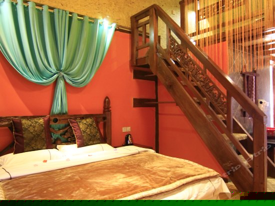 雪景复式家庭房