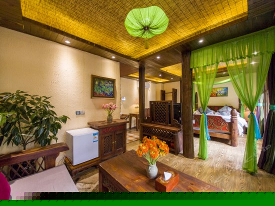 镜花水月豪华套房