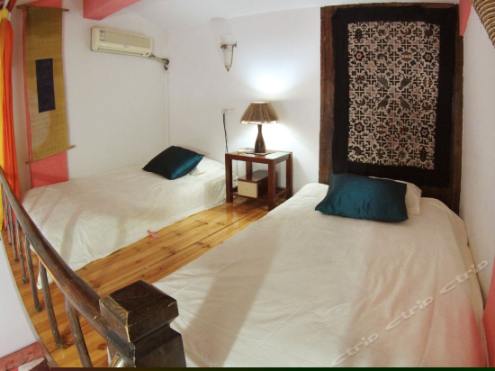 4人小阁楼（家庭式）