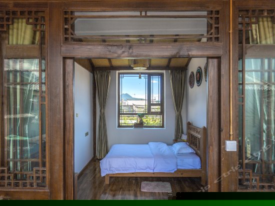 天雨流芳家庭套房