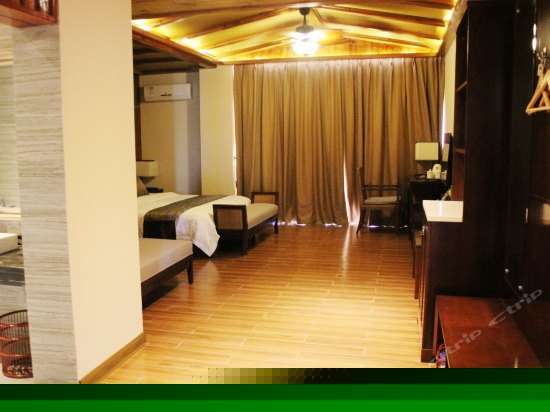 豪华海景大床房