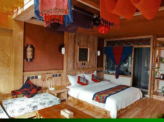 白族特色大床房