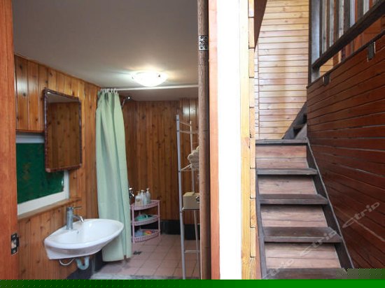 空中小屋海景四人房