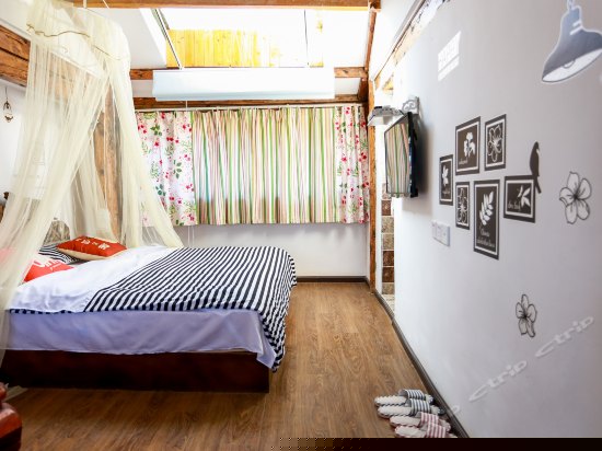 星空浪漫大床房