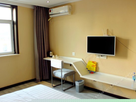 经济大床房（无窗）
