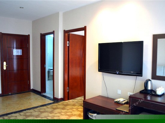 商务套房（一室一厅）