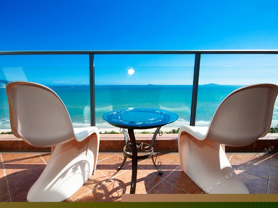 浪漫海景圆床房