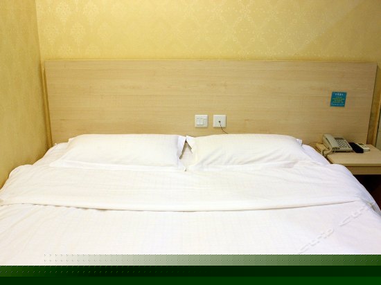 内景大床间(无窗)