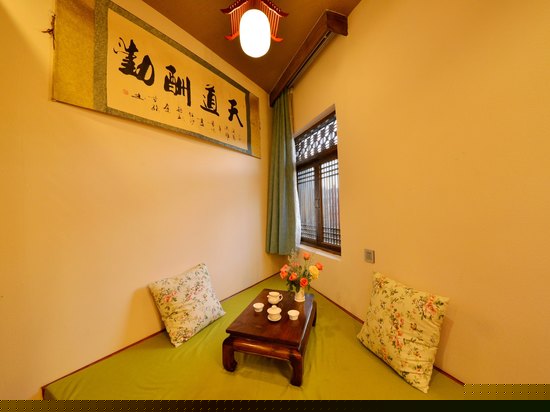 豪华观景浴缸房