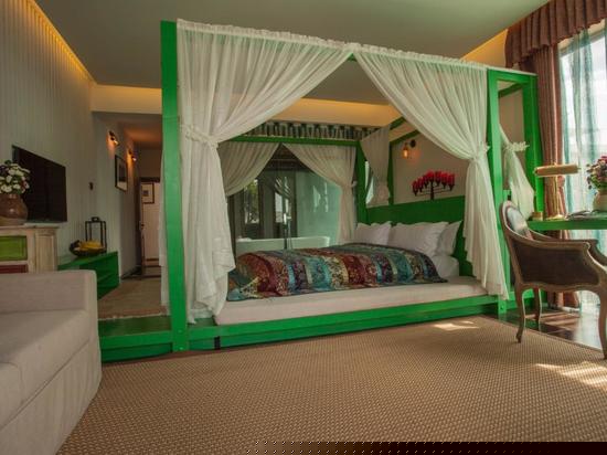 超大露台海景大床房