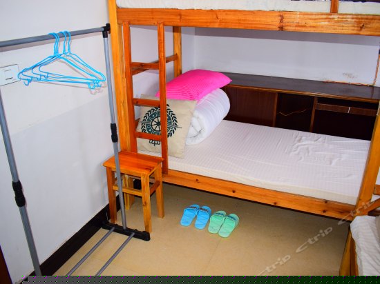 Ladies 女生四人床位房