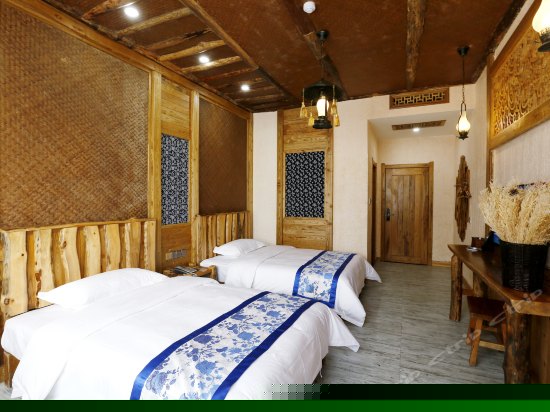 土苗韵小筑双间