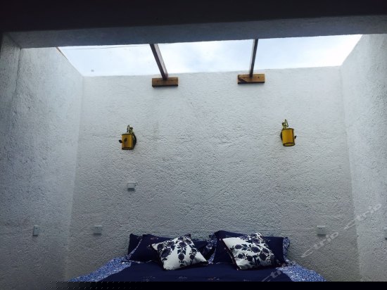 狄更斯 b301田园星空榻榻米大床房