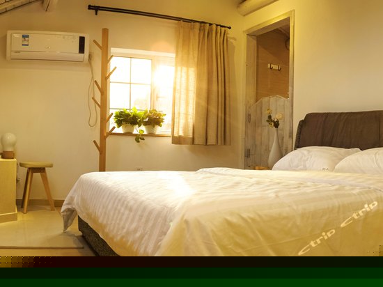 星空浴缸大床房