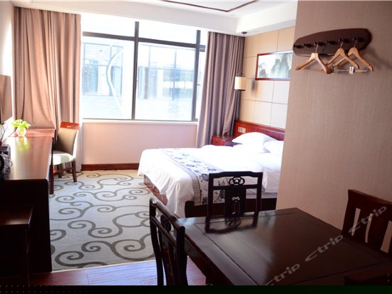 中式红木棋牌间