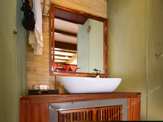 豪华海景蜜月套房