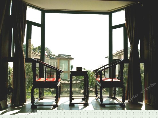 观山看海大理古城别墅