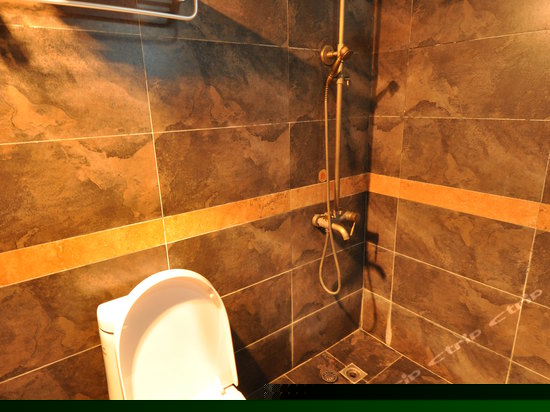 蜜月阳光大床房(贵妃泪)