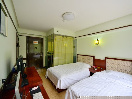 标准间（无窗）