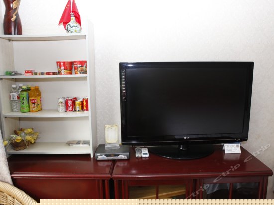 时尚浪漫大床房