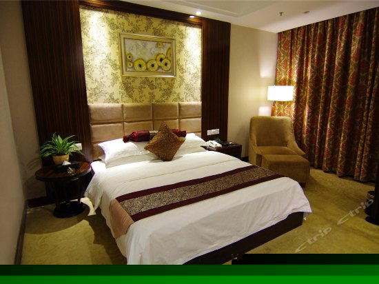 豪华大床房