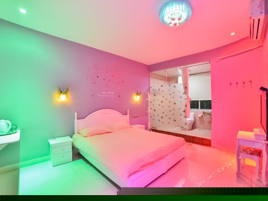 漫旅舒适大床房