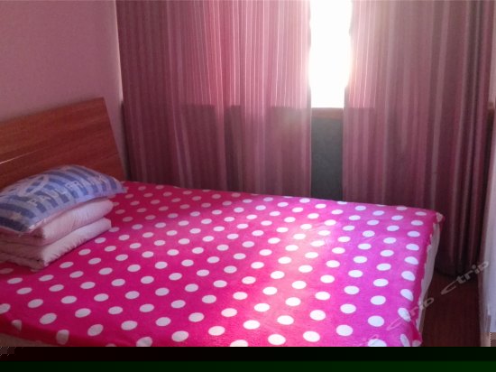 普通大床房（小）