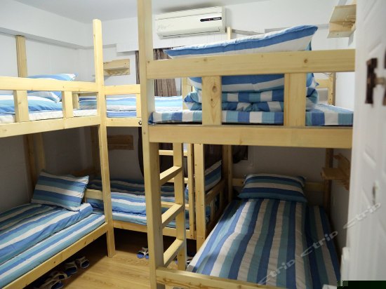 六人间(床位房)