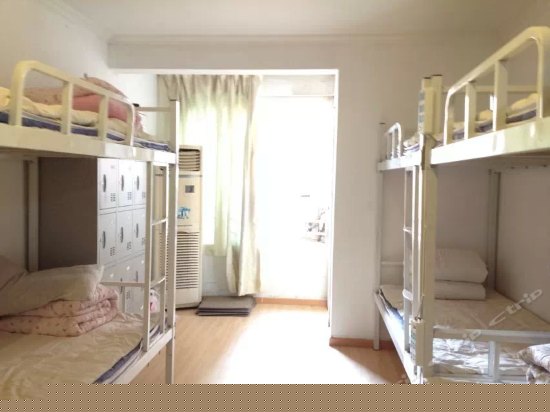 六人间（床位房）