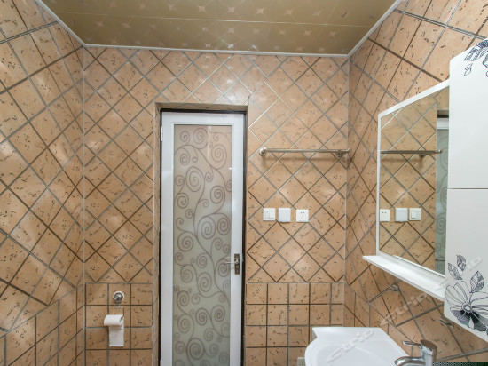 舒适双卧室套房