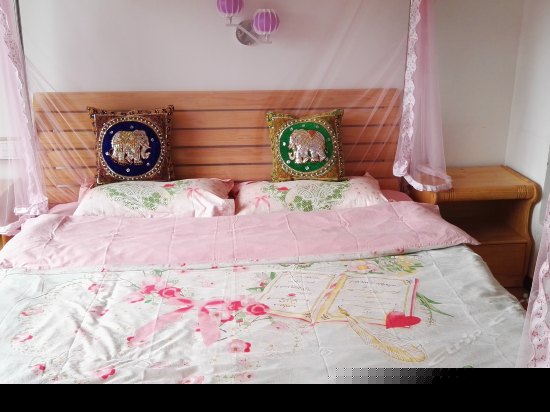 观景飘窗大床房