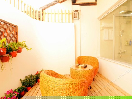 闲庭望月别院(独栋复式带独立庭院套房)