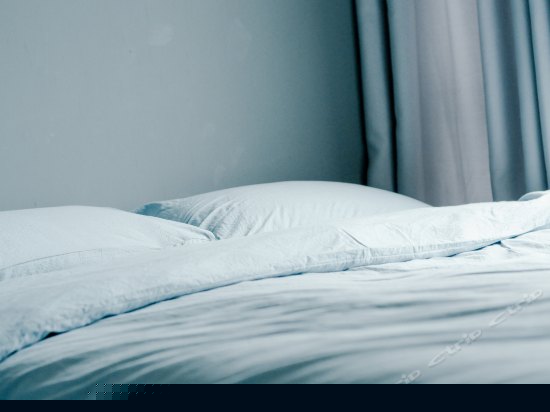 西窗零号超大榻榻米风景间