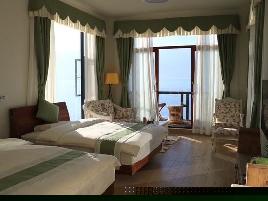 豪华海景双床房