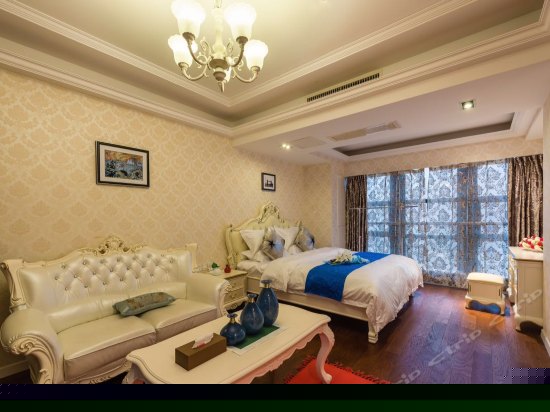 欧式豪华大床房