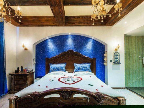 VIP主题室内温泉客房