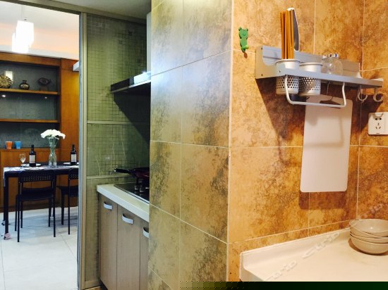 九眼桥旁近春熙路温馨二居室