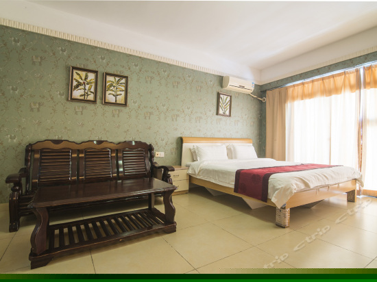 高级海景大床房