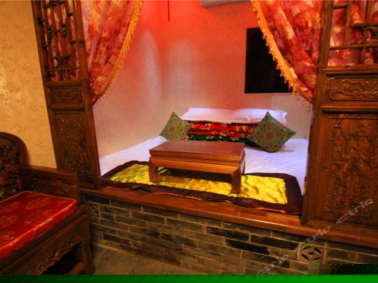 明清古典土炕洞房