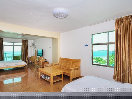 豪华山海全景家庭房