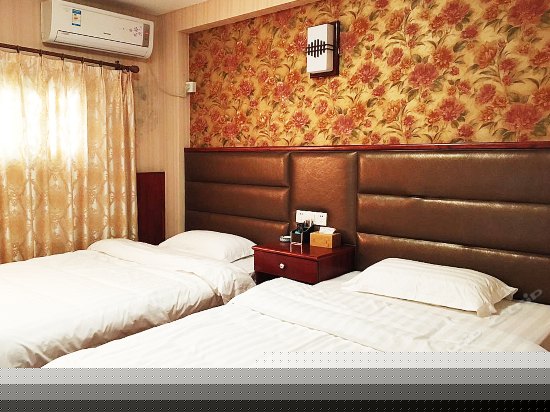 湖景豪华双床房