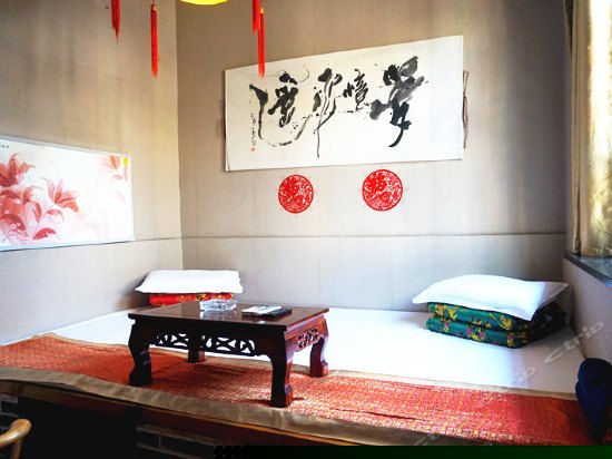 豪华明清家庭房