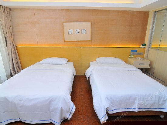 豪华商务标准间