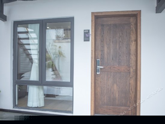 淑离精致临院房