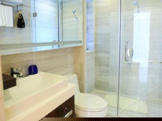 无敌海景房（2房1厅2卫）